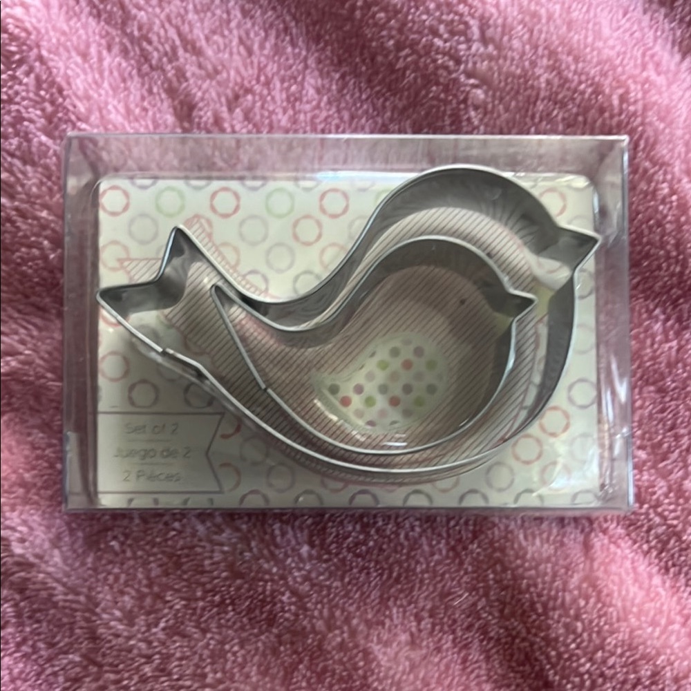 Kate Aspen two pack  bird cookie cutters NWT